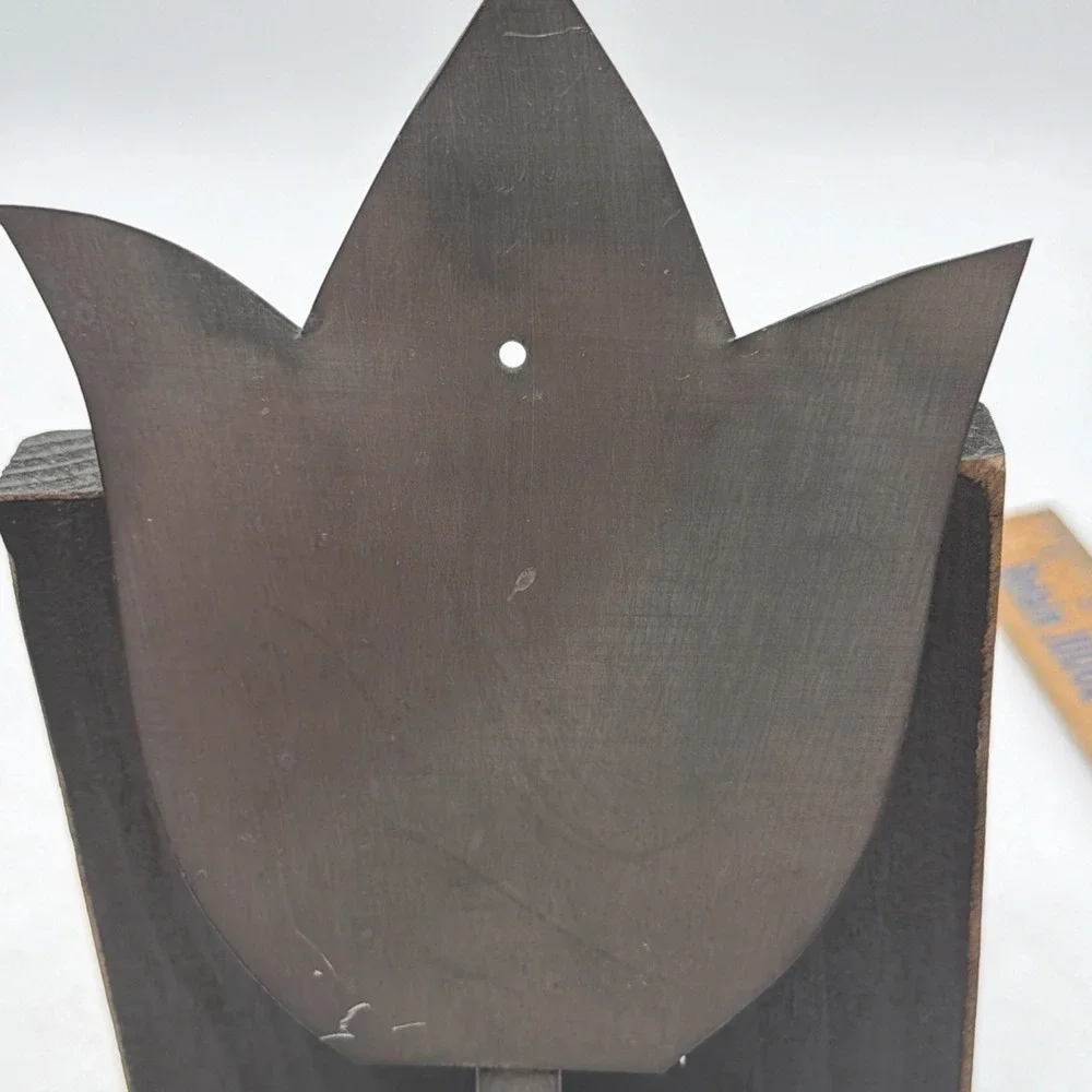 Vintage Tin Tulip Artisan Wall Sconce Candle Holder Primitive Folk Decor